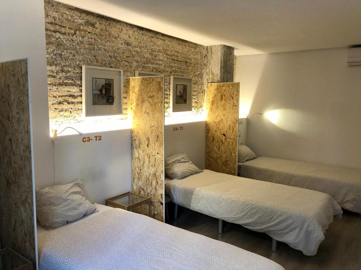 Bed 5-Bed Female Dormitory Room