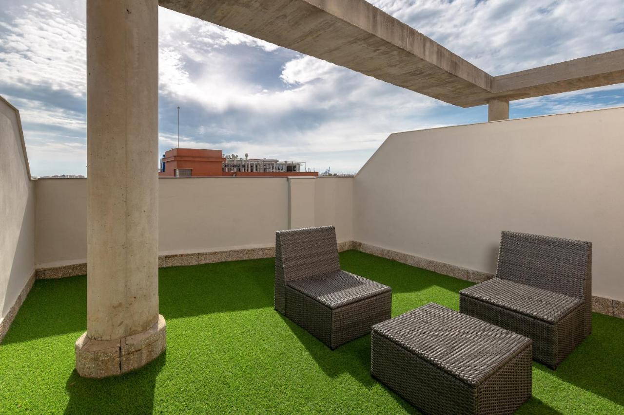 Single Room Terrace