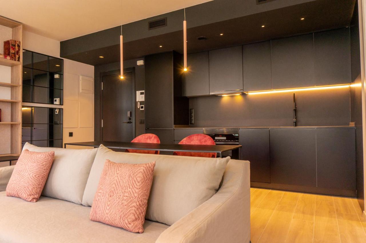 One-Bedroom Apartment,1130289312:JPEG