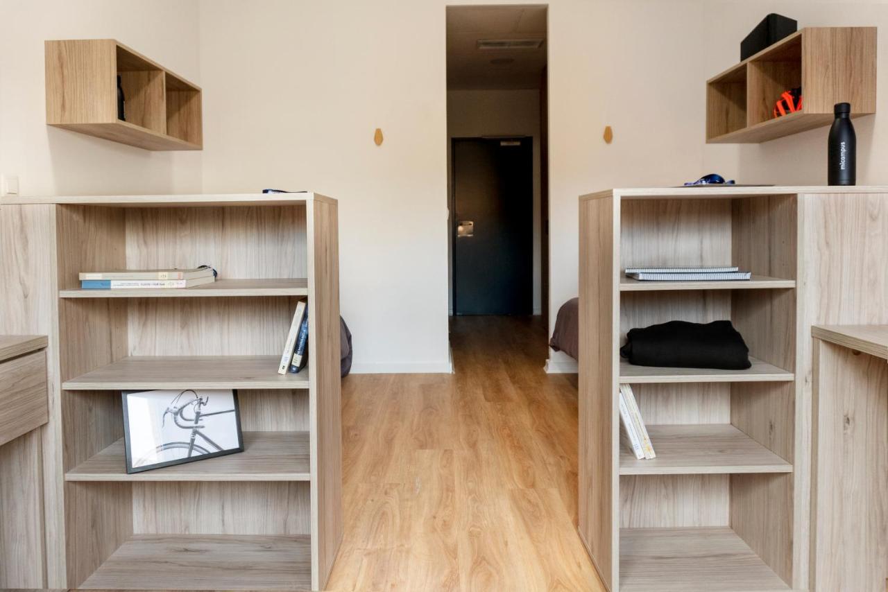 Basic Twin Room