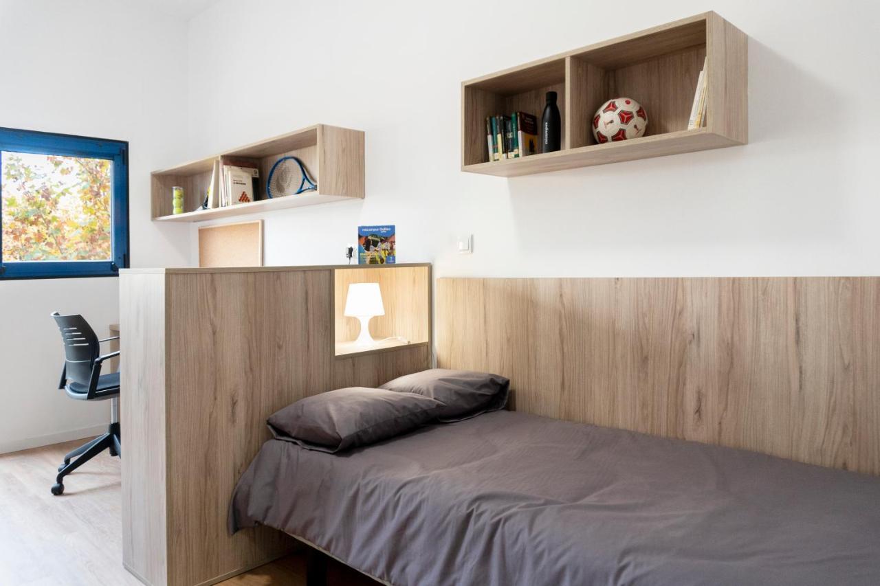 Basic Single Room