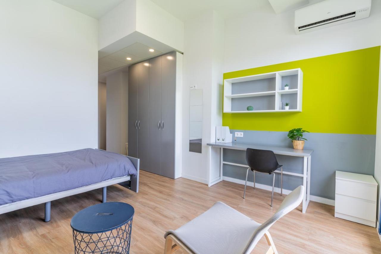 Single Room Terrace