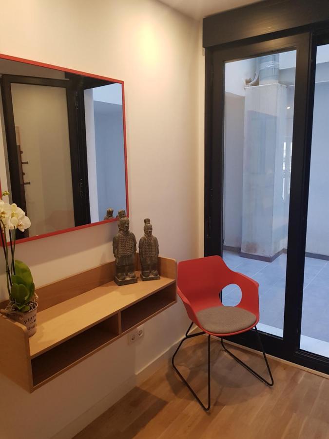 Deluxe Two-Bedroom Apartment
