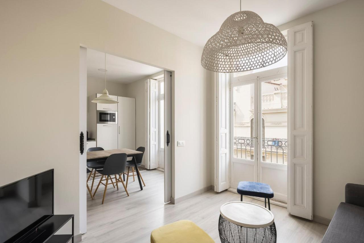 Exterior One-Bedroom Apartment