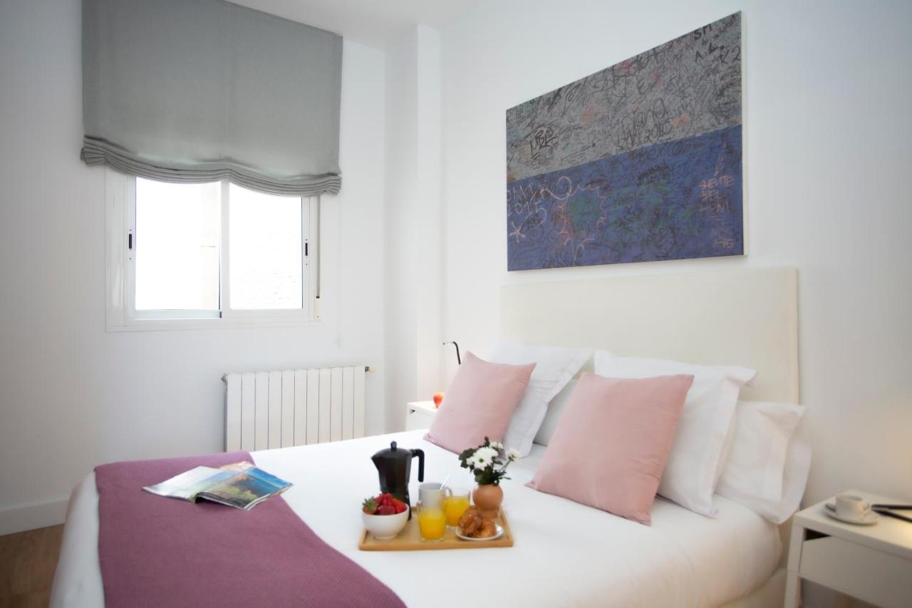 Superior One-Bedroom Apartment