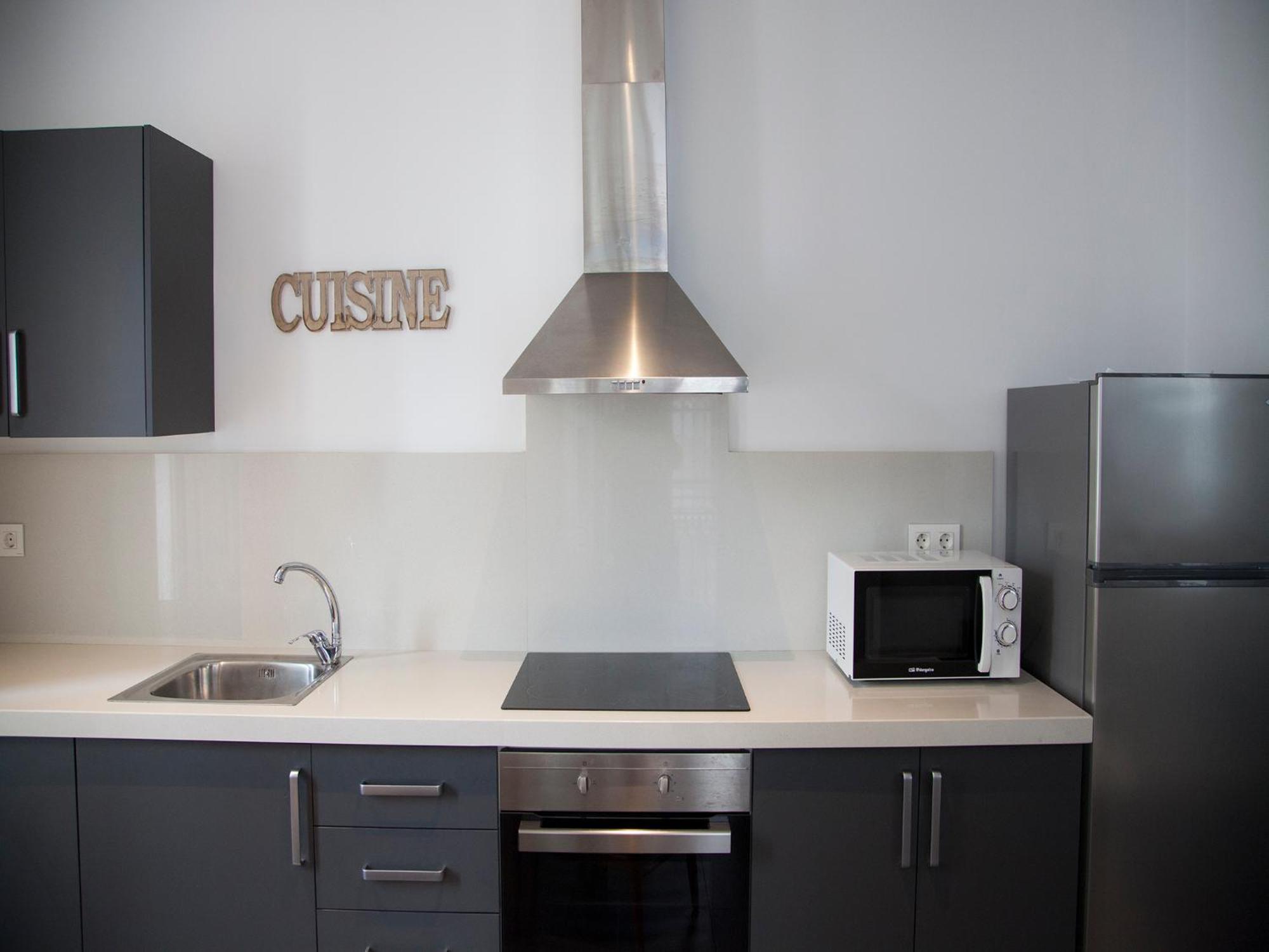One-Bedroom Apartment