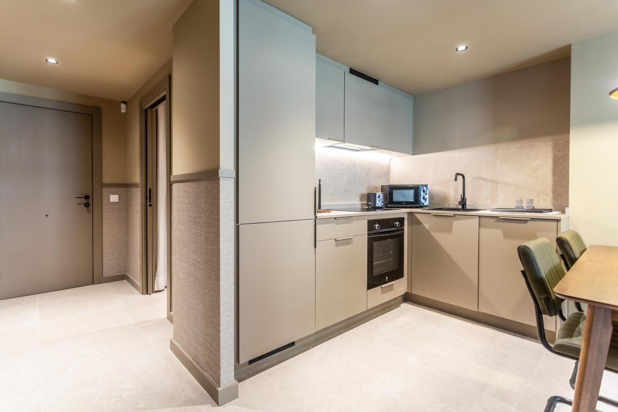One-Bedroom Apartment Terrace