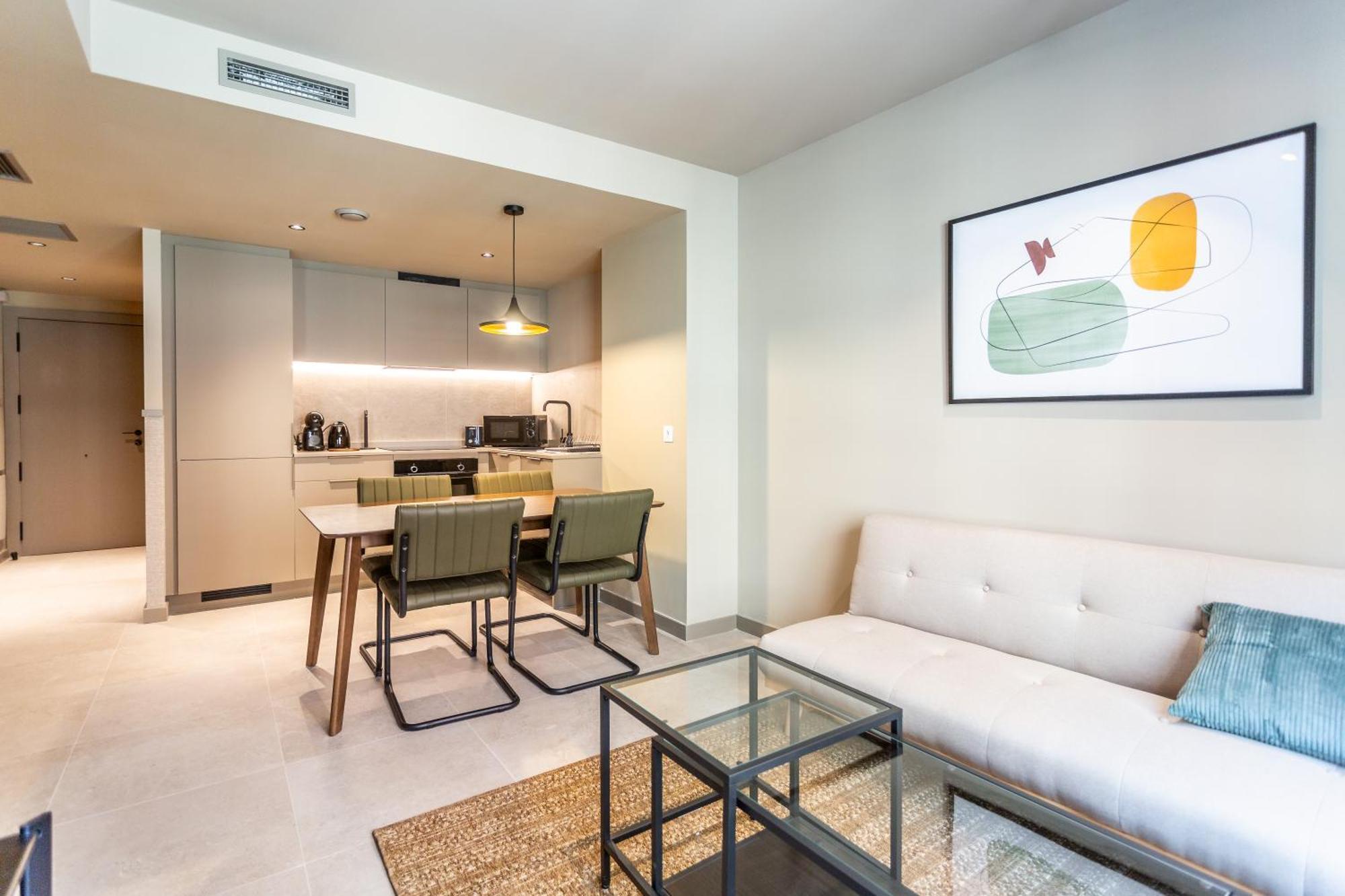 One-Bedroom Apartment