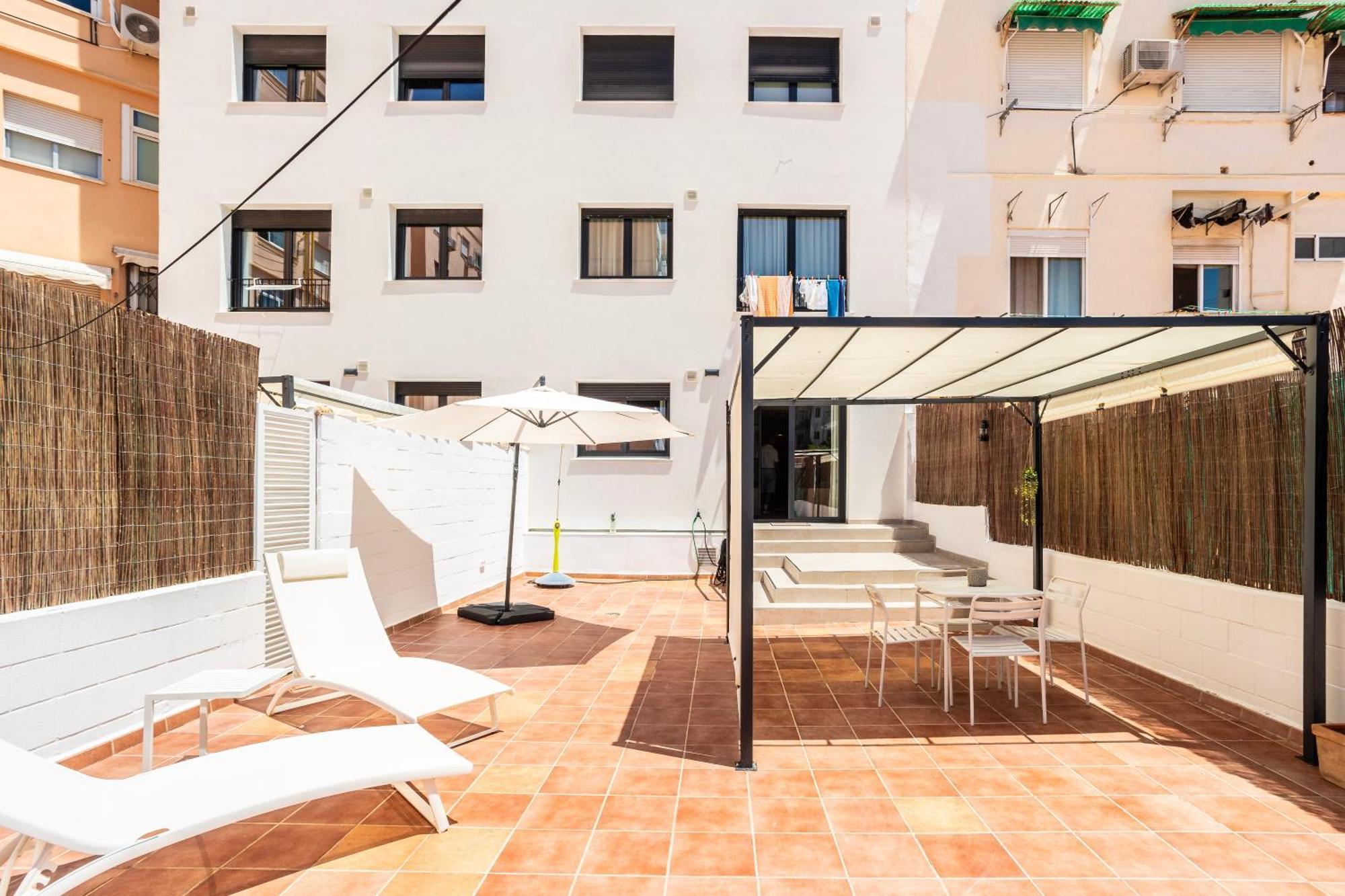 One-Bedroom Apartment Terrace