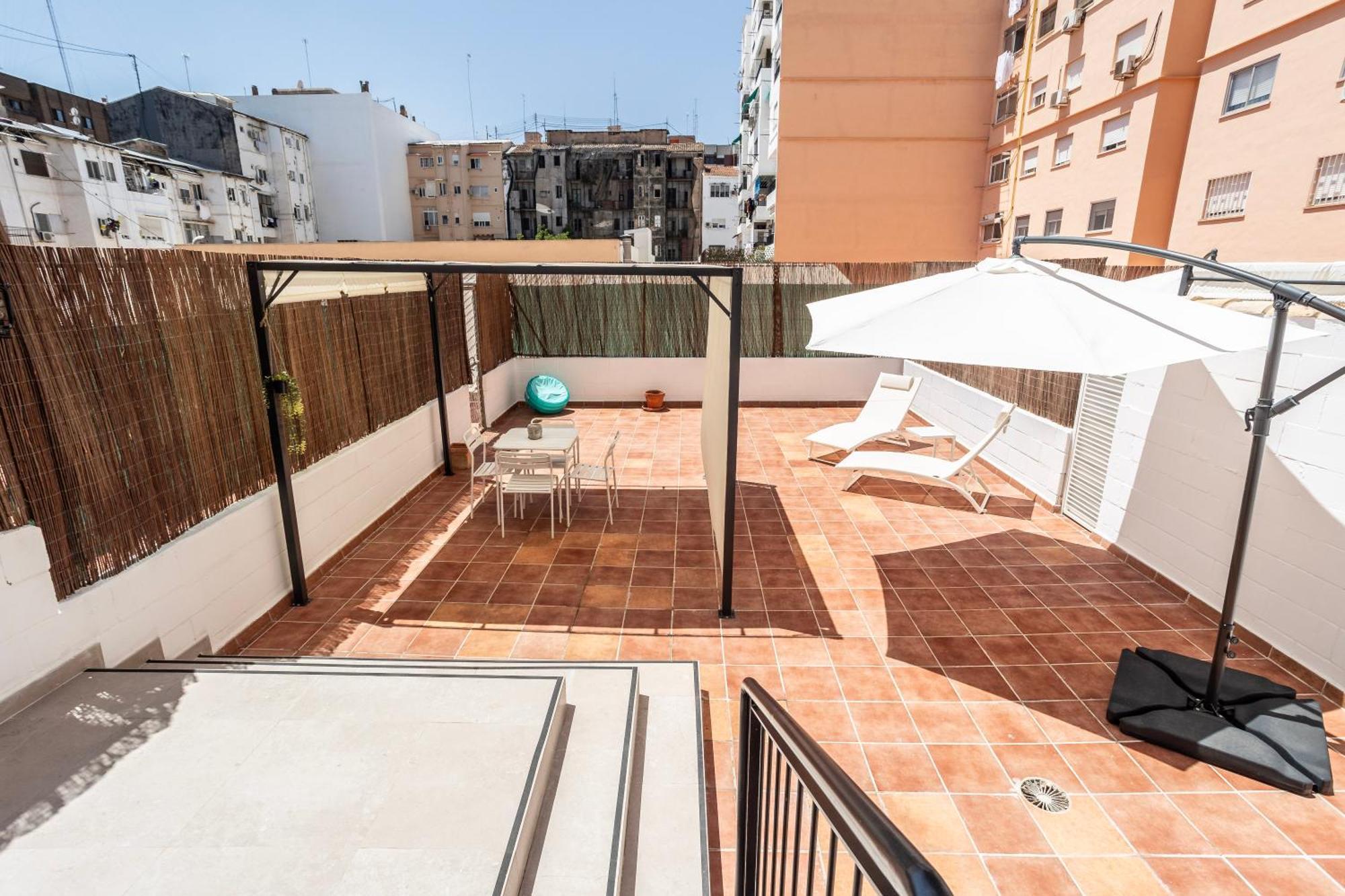 One-Bedroom Apartment Terrace