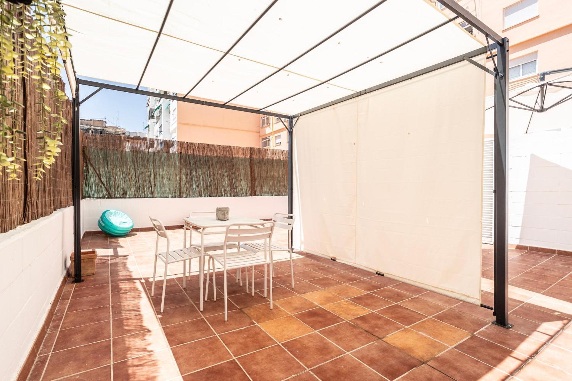 One-Bedroom Apartment Terrace