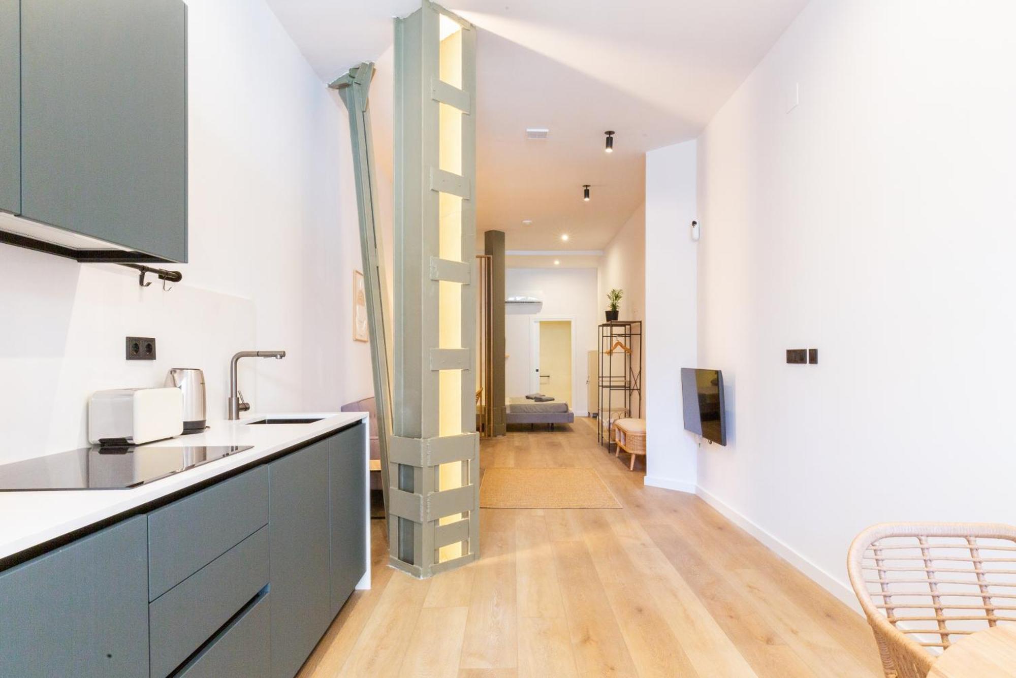 One-Bedroom Deluxe Apartment