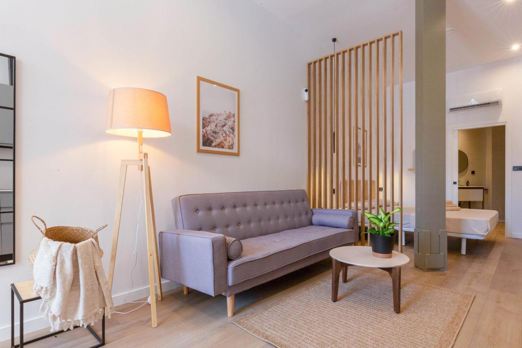 One-Bedroom Deluxe Apartment