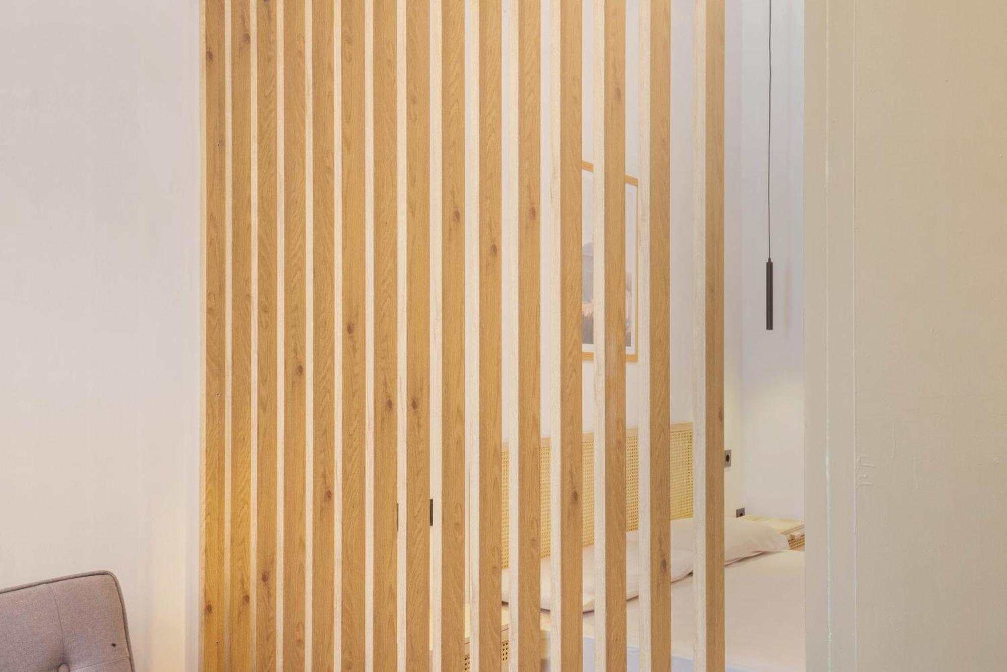 One-Bedroom Deluxe Apartment
