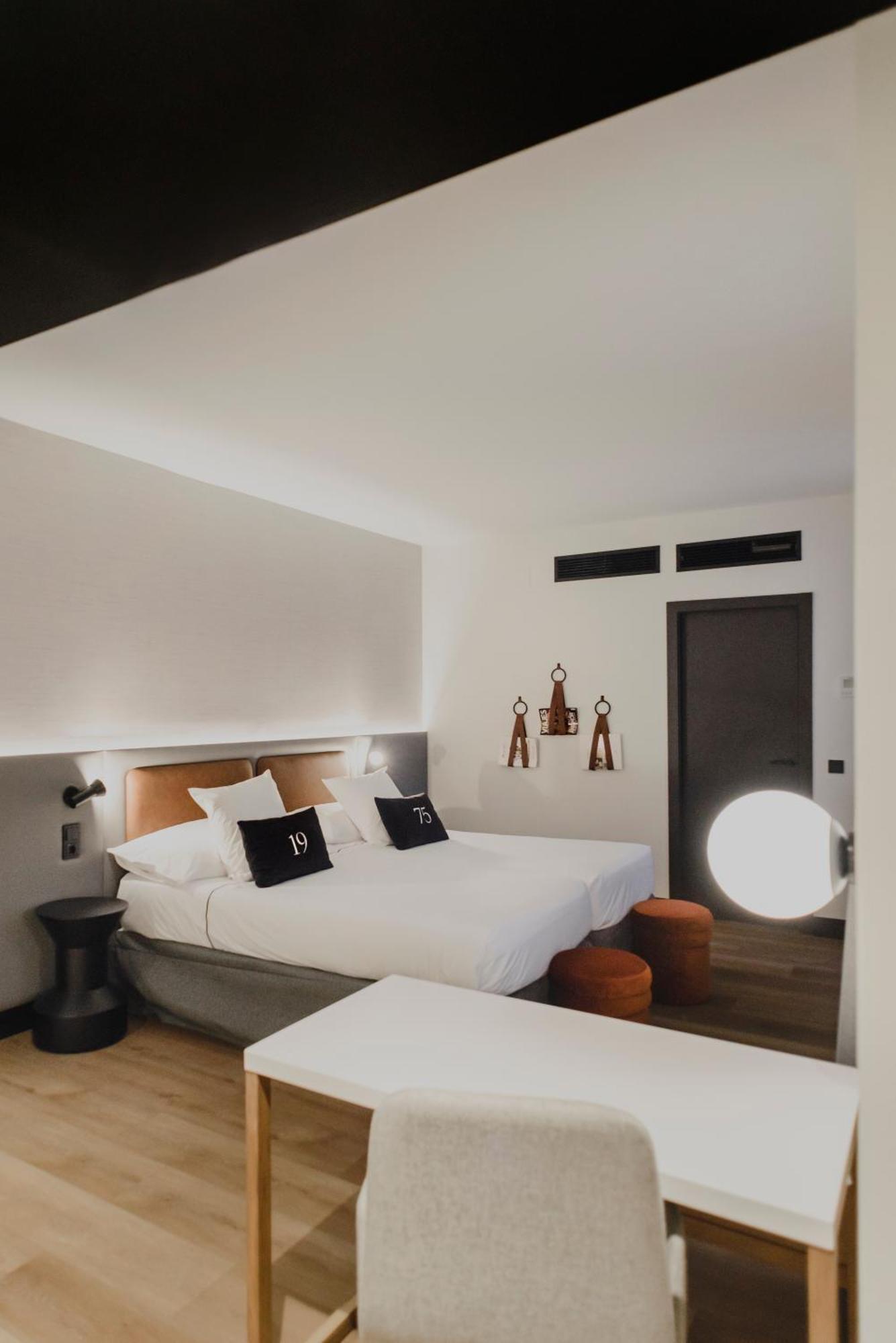 Interior Double Room