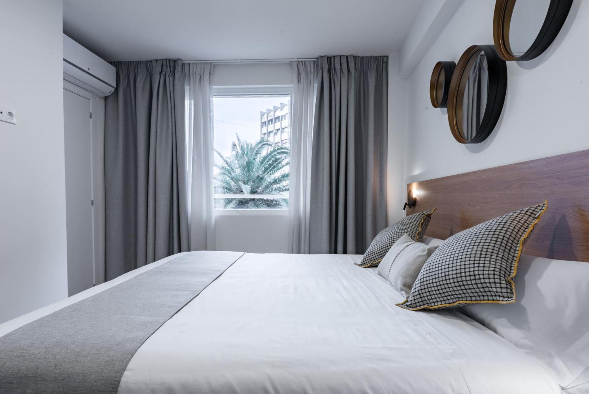 Studio Apartment One Double Bed