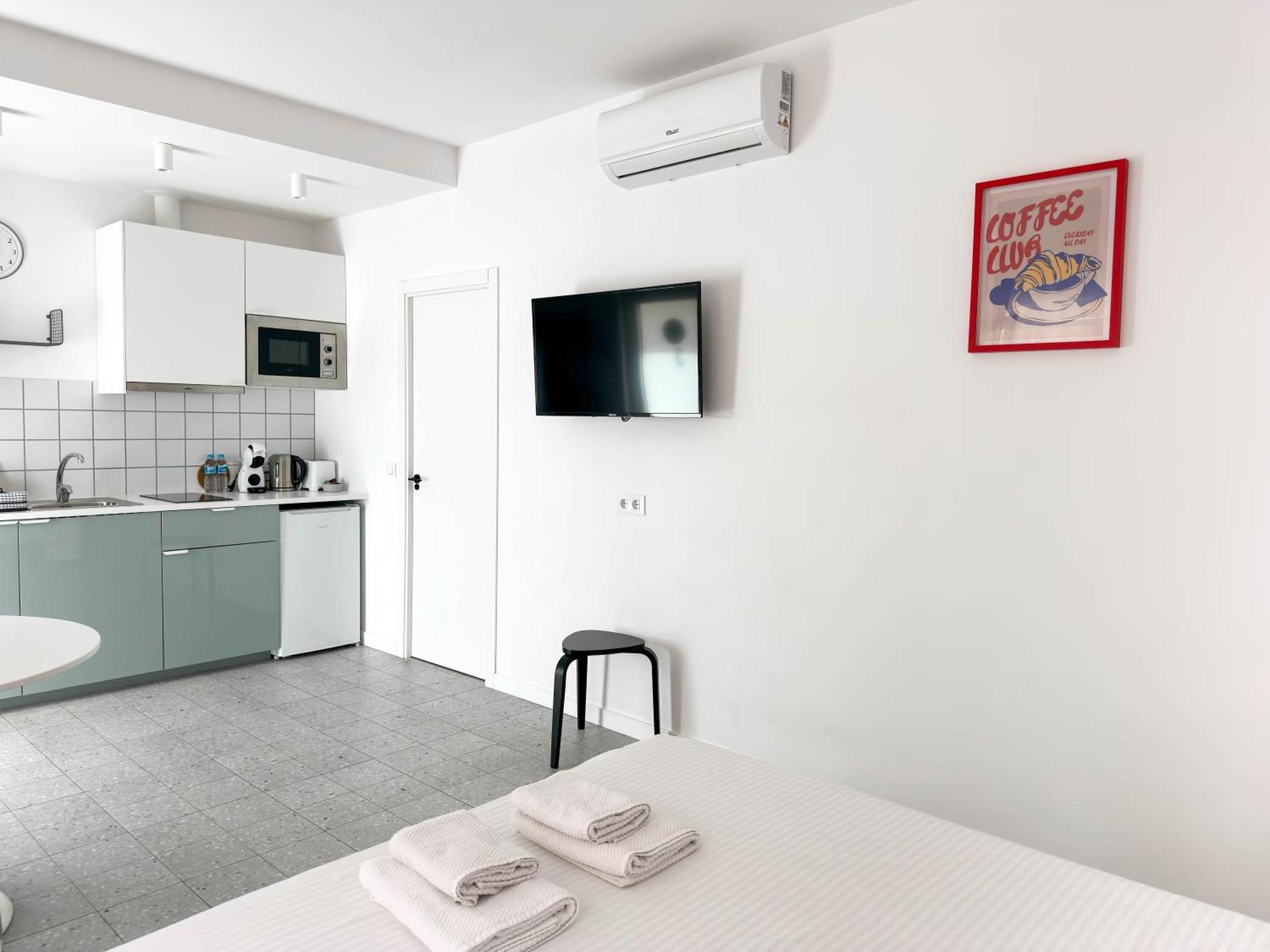 Studio Apartment