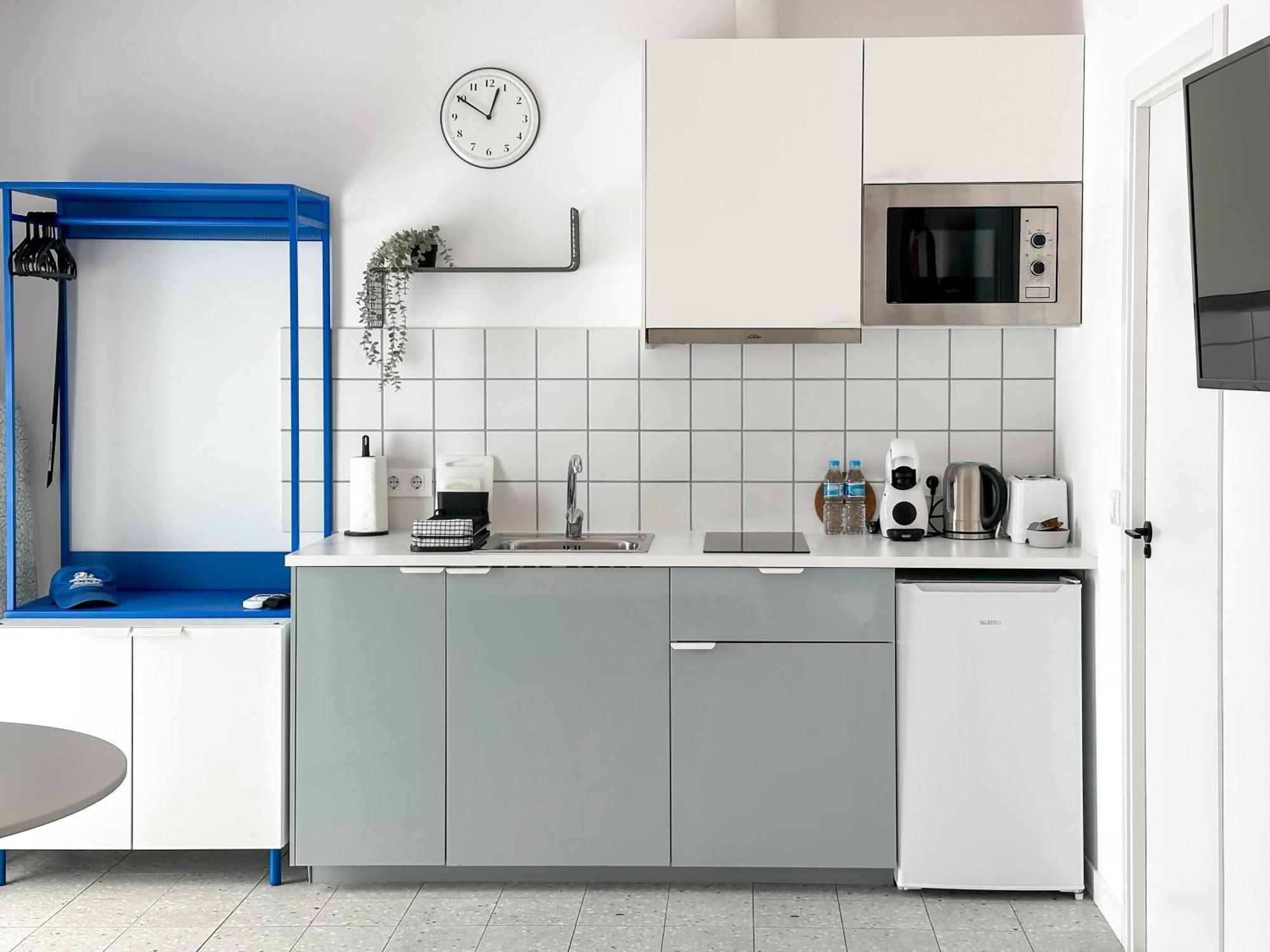 Studio Apartment