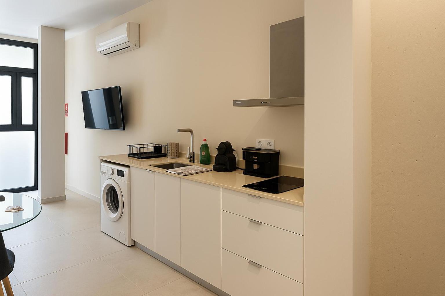 One-Bedroom Apartment