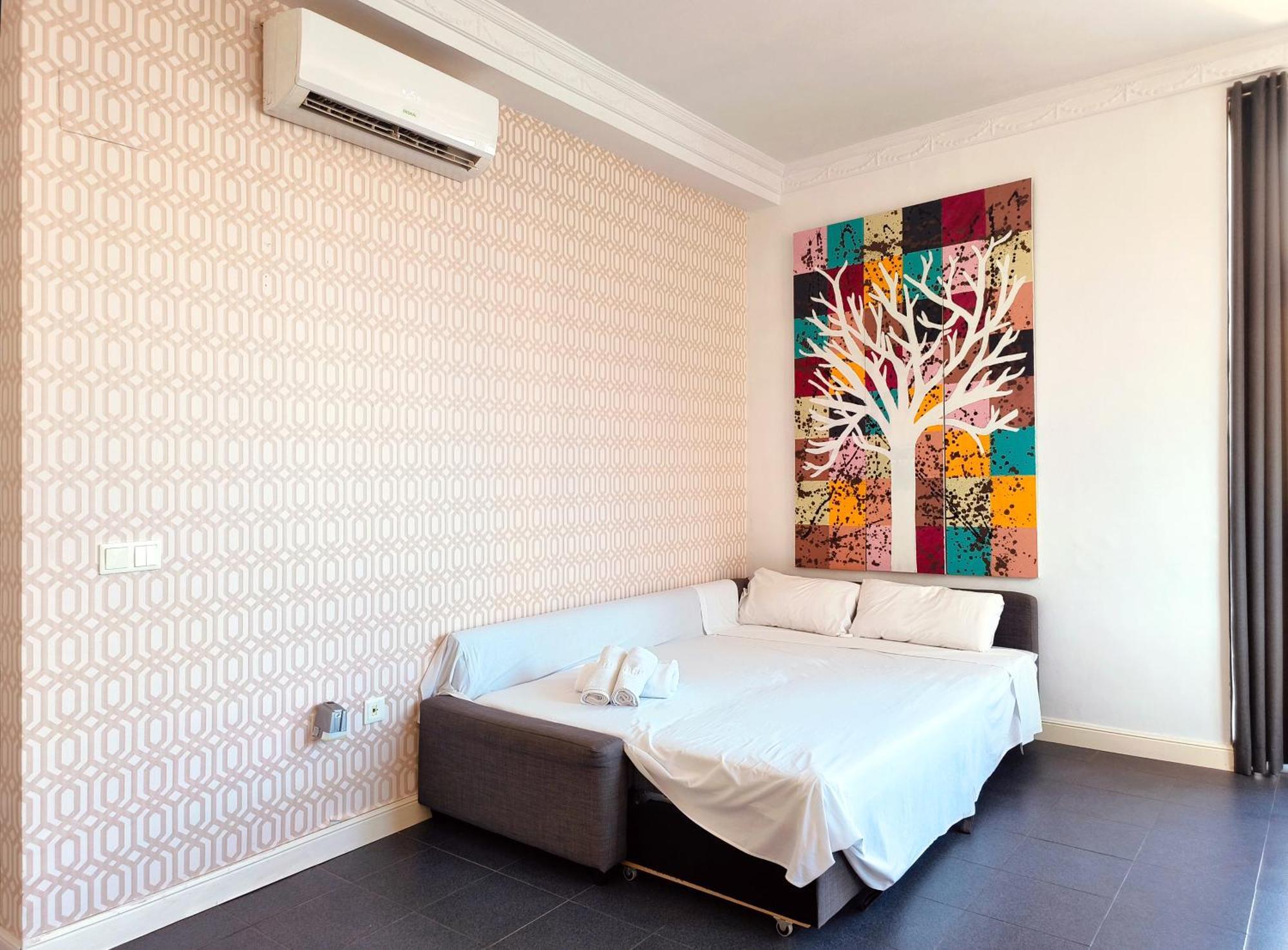 One-Bedroom Apartment Terrace