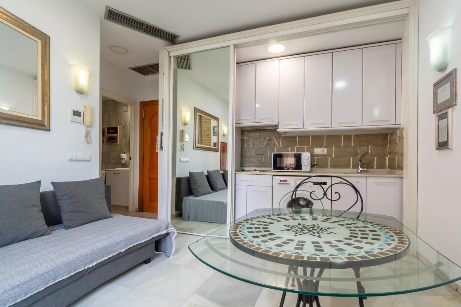 One-Bedroom Apartment