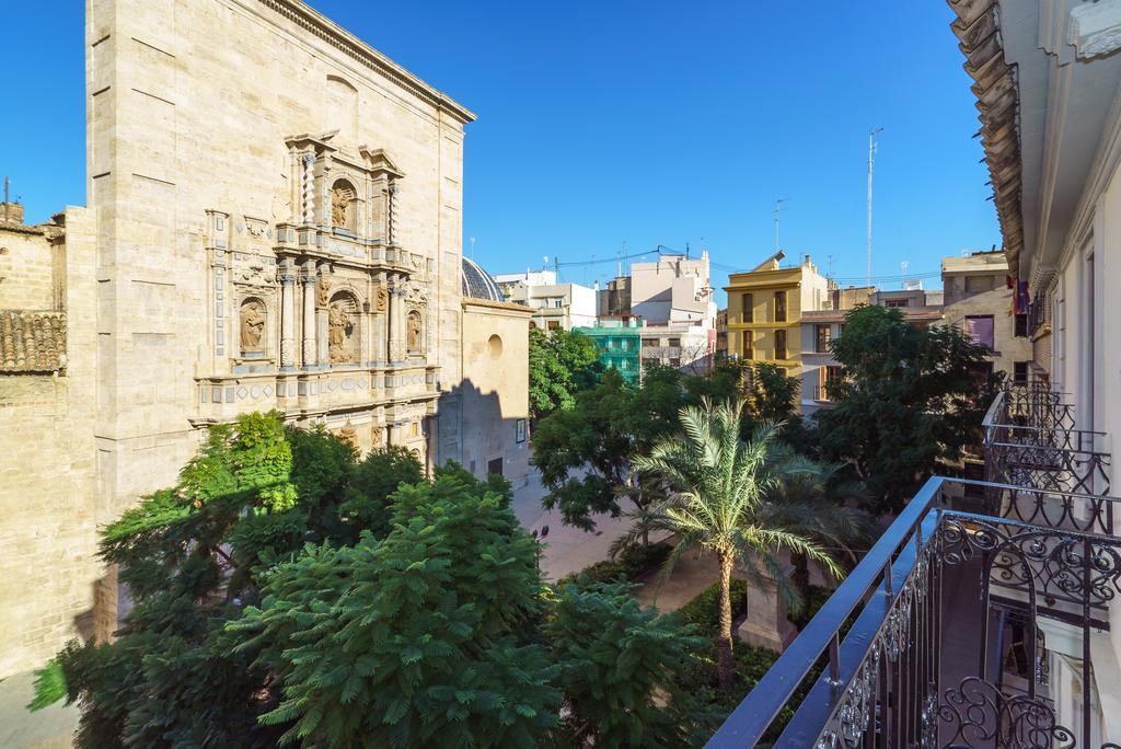 Apartment Garden View