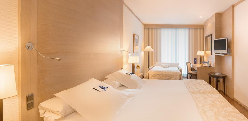 Doppelzimmer mit Zustellbett