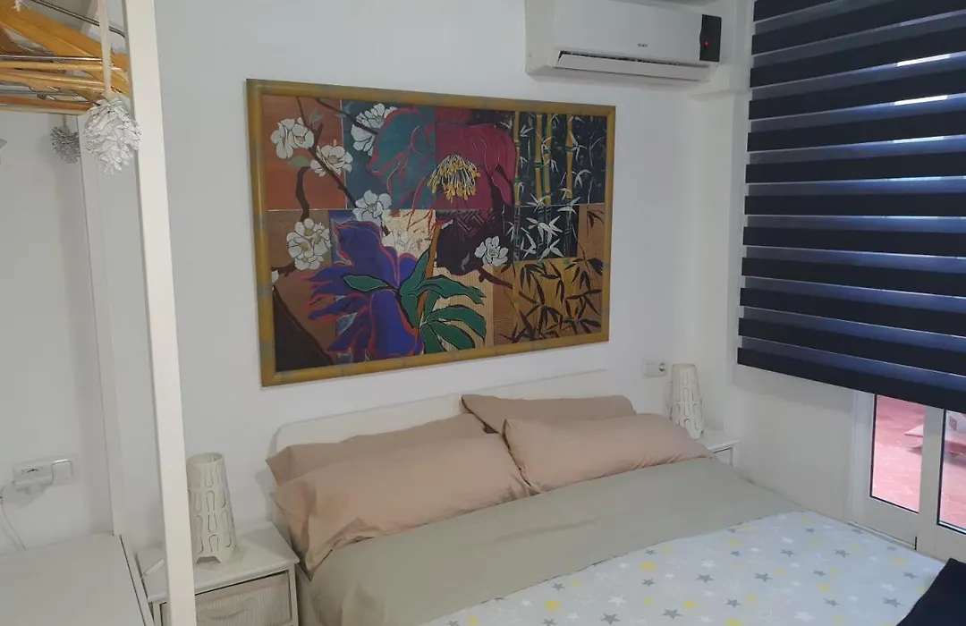 Apartamentos Naranja Y Limon-1