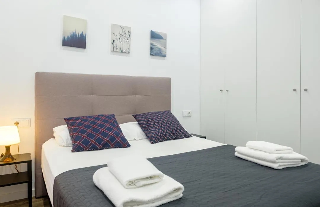 Apartment With Super Comfortable Beds-1