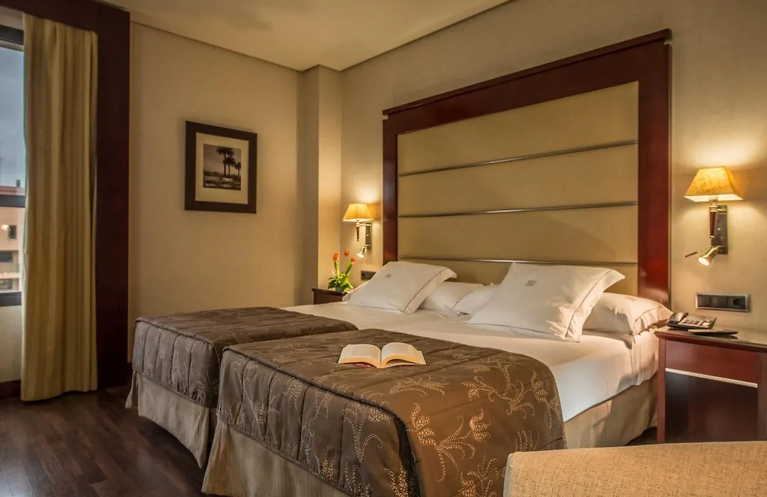 Hotel Valencia Center-1
