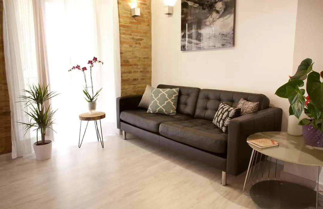 Authentic Charming Apartment/Wifi/Air Conditioning-1