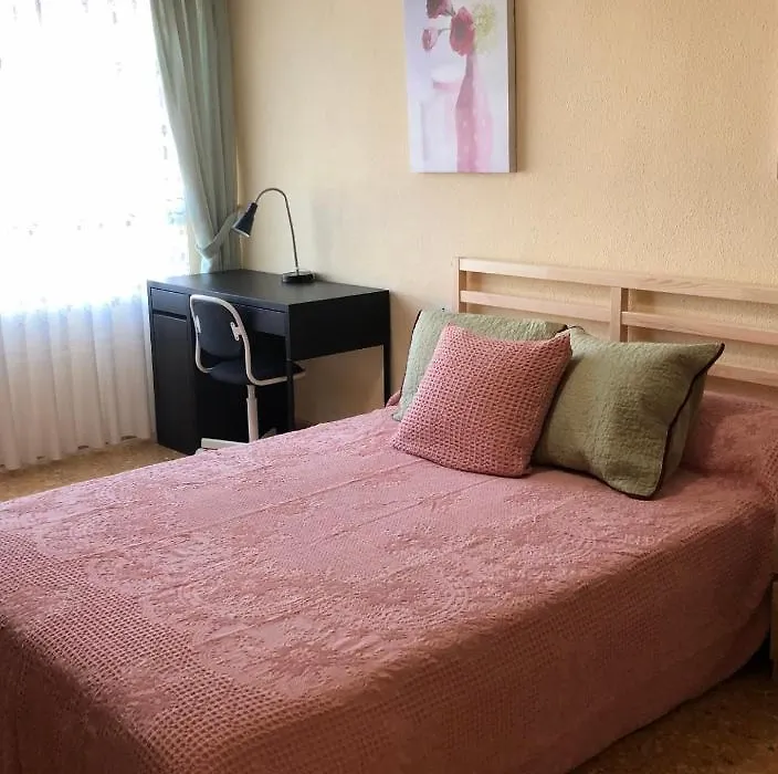 Rooms Near The Beach Cabanyal And Universities-1