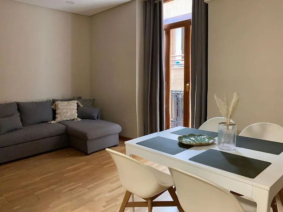 Plaza Ayuntamiento Apartment-1