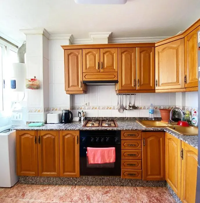Rooms In Valencia Great Location In Shared Apartment-1