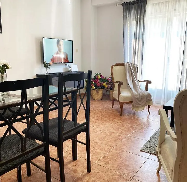Rooms In Spacious Beach Flat In Valencia-1