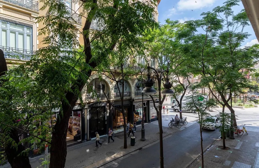 Baron Suites Reina-1