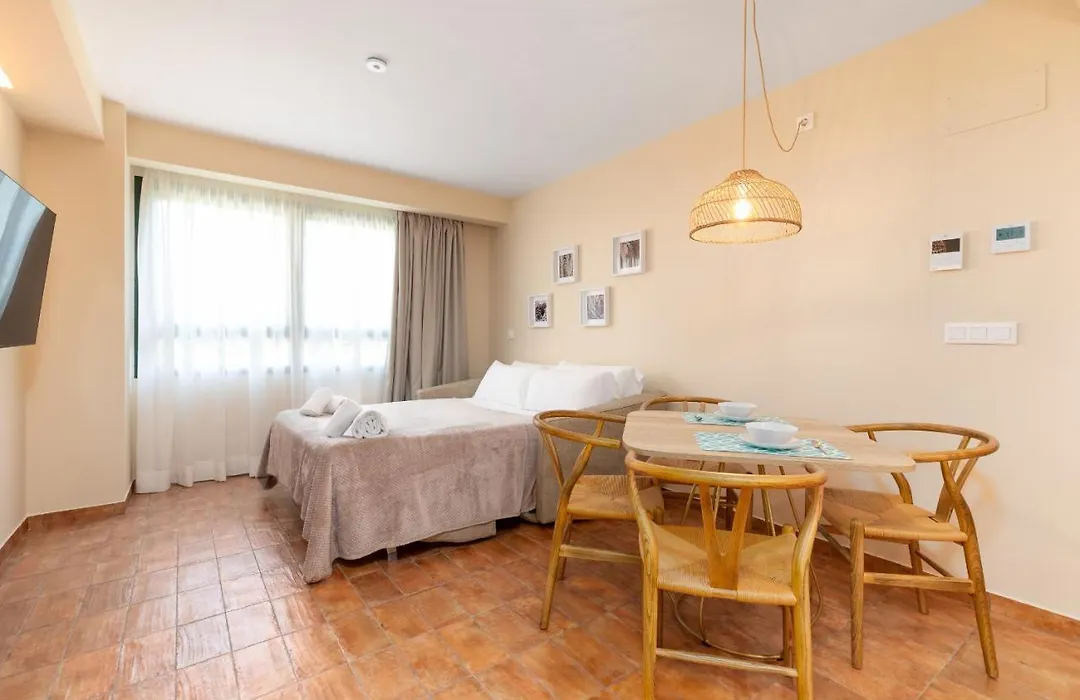 Apartamentos Las Ciencias K-1