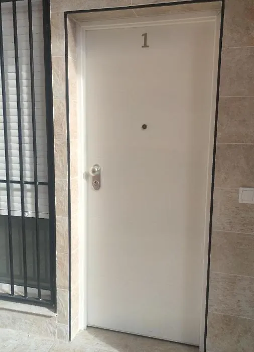 Apartamento 4 habitaciones 2 baños Ciudad de las Ciencias VT-55209-V-1