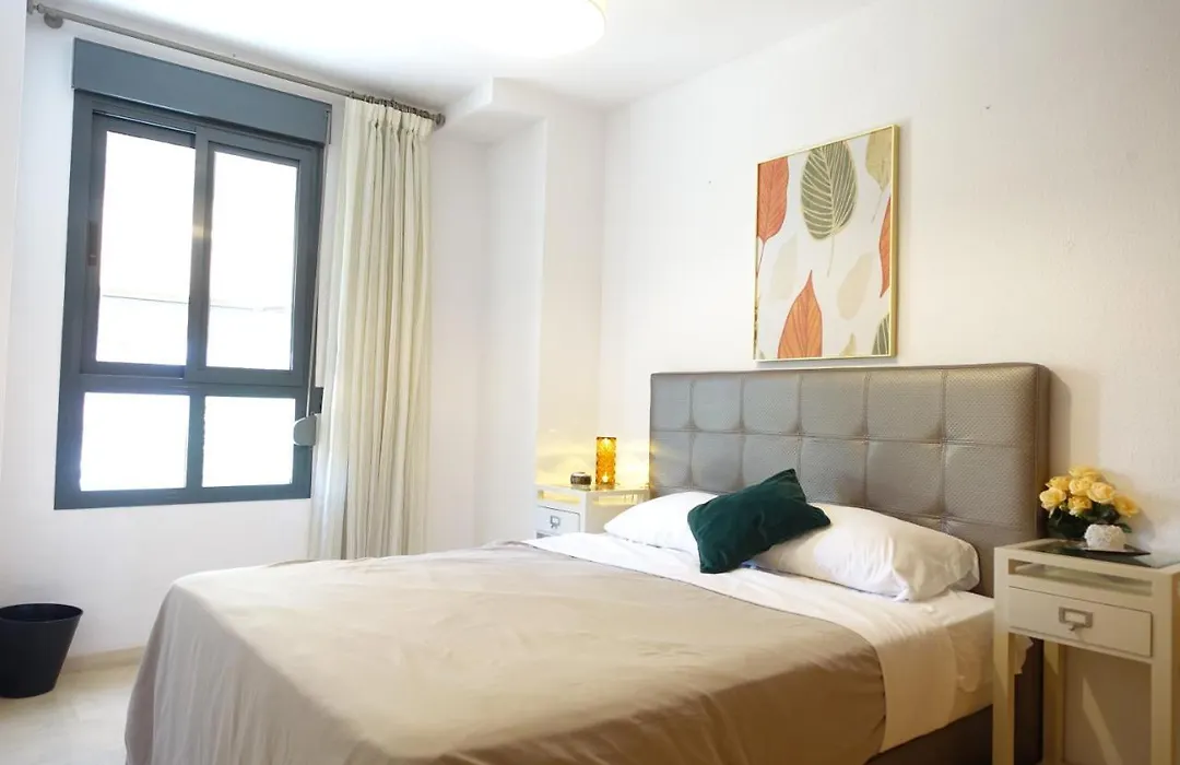☆The Peaceful Valencia Homestay☆ W/ Terrace⌘Parking⌘Bbq-1