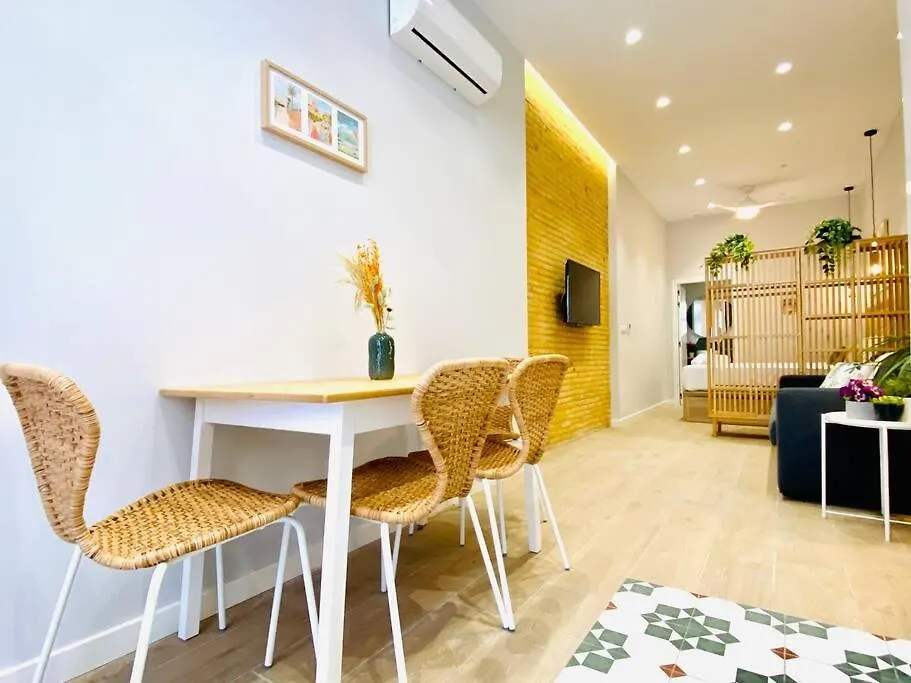 Florit Flats - The Cabanyal Suites 04-1