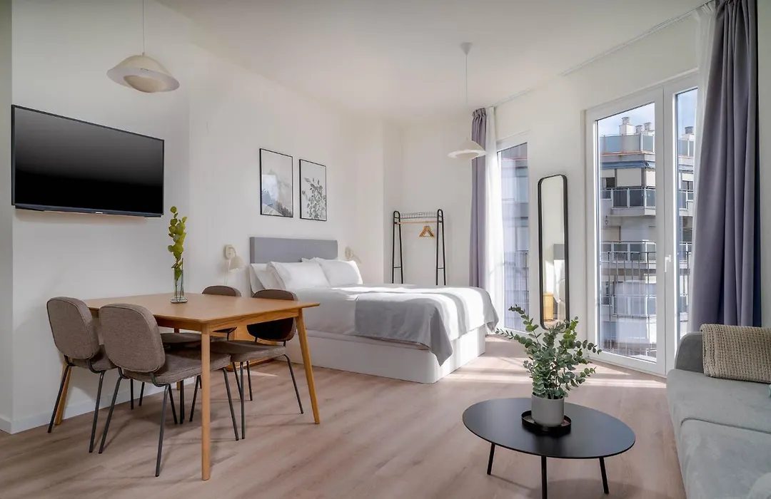 Limehome Valencia Carrer De Sant Jacint-1