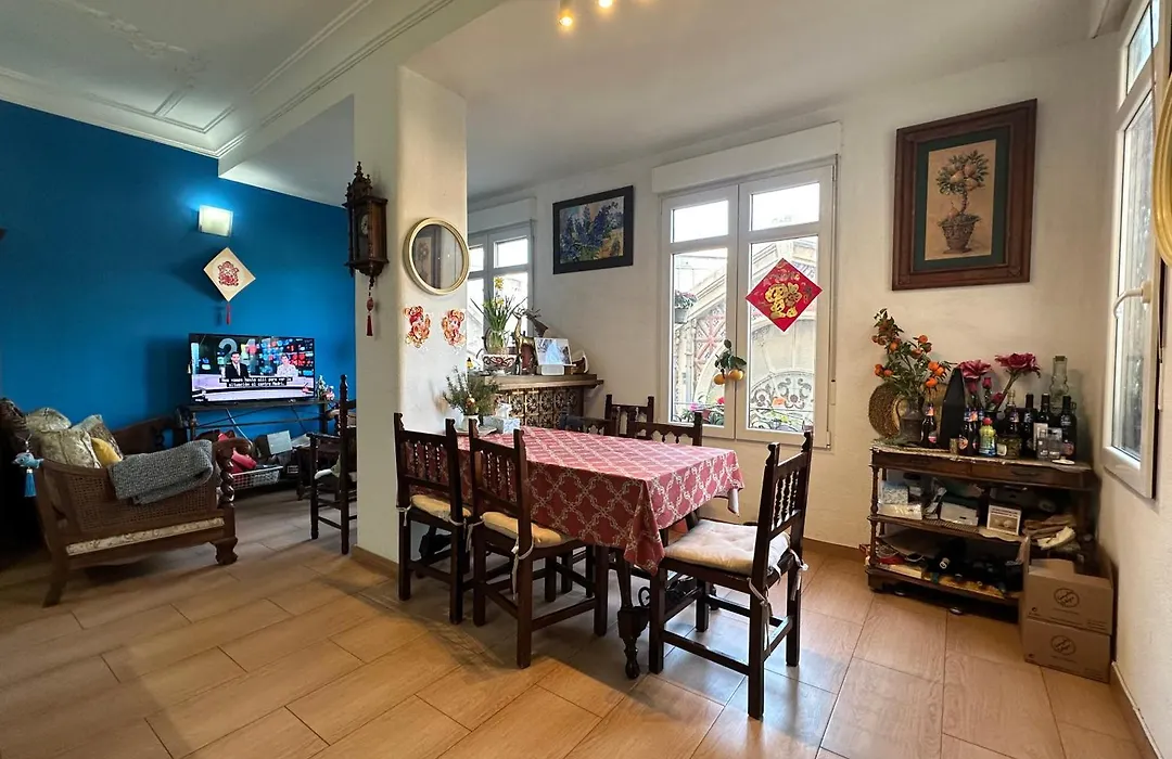 Mirador 1 Del Mercado Central - Habitacion Con Bano Privado En El Centro De La Ciudad Vella-1