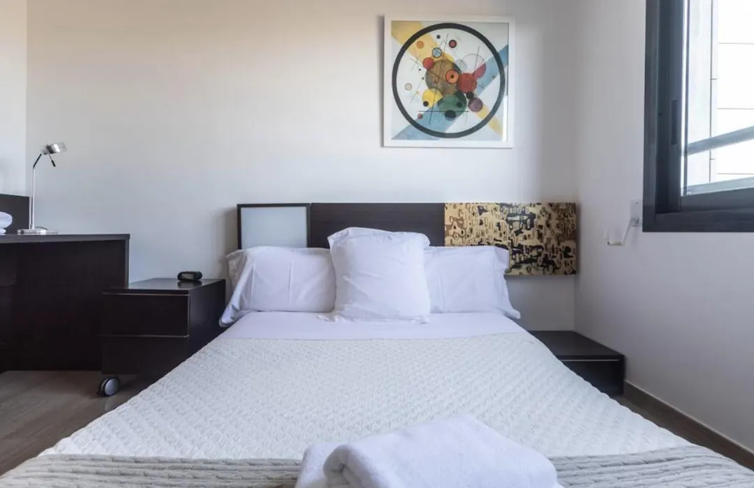 Art And Sciences View Luxury Apartment-1