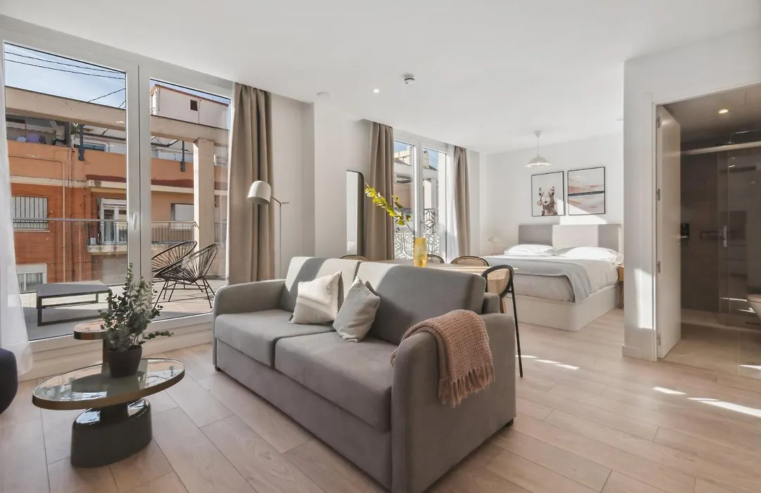 Limehome Valencia Carrer Del Pare Palau I Quer-1