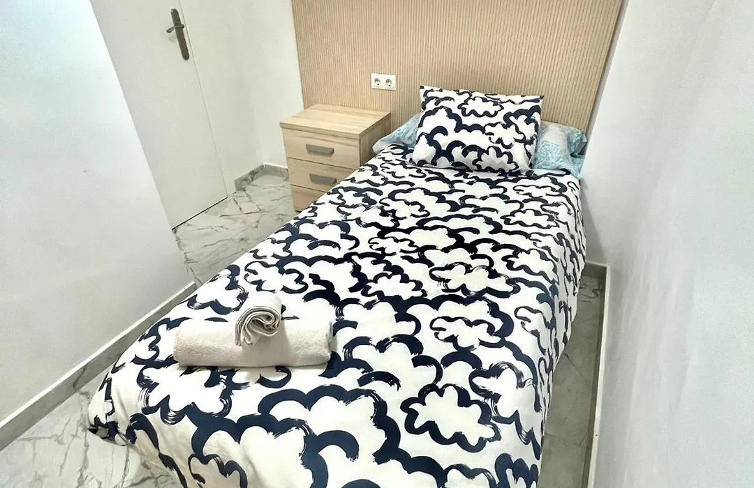 Apartamento Luminoso Cerca De La Playa Y Puerto-1