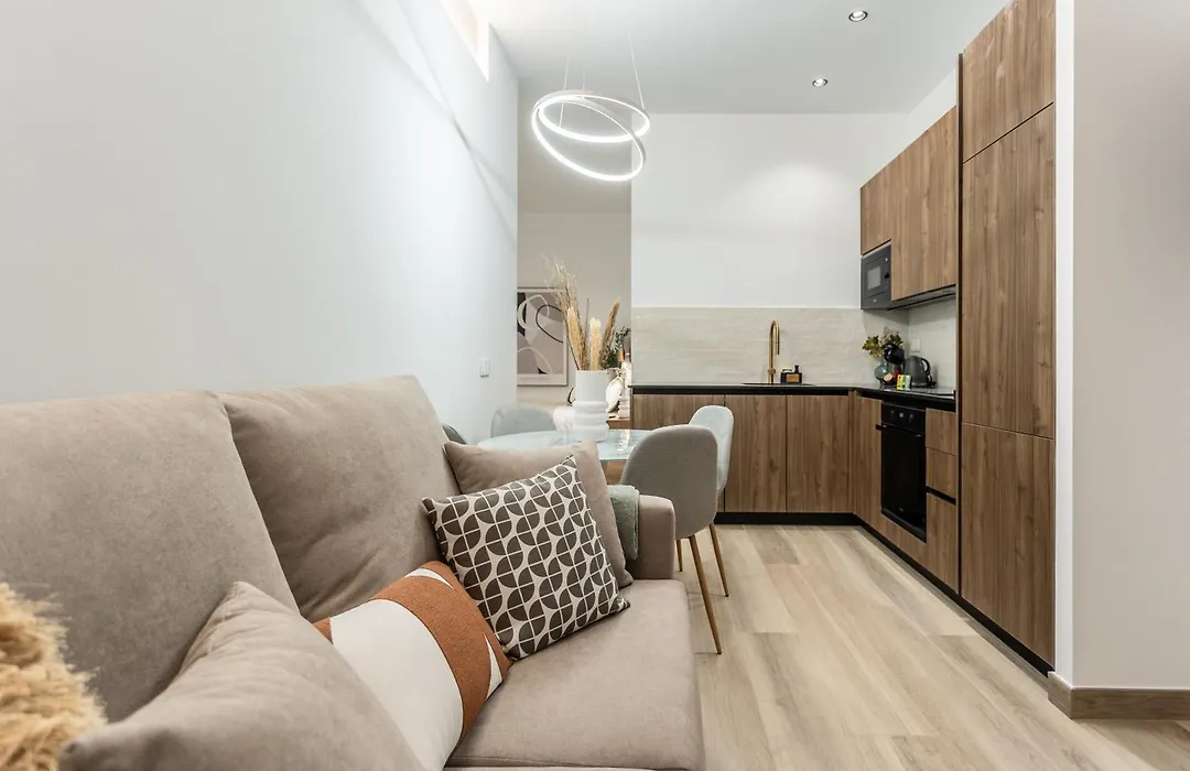 Banofi Flats - Aiora Apartments-1