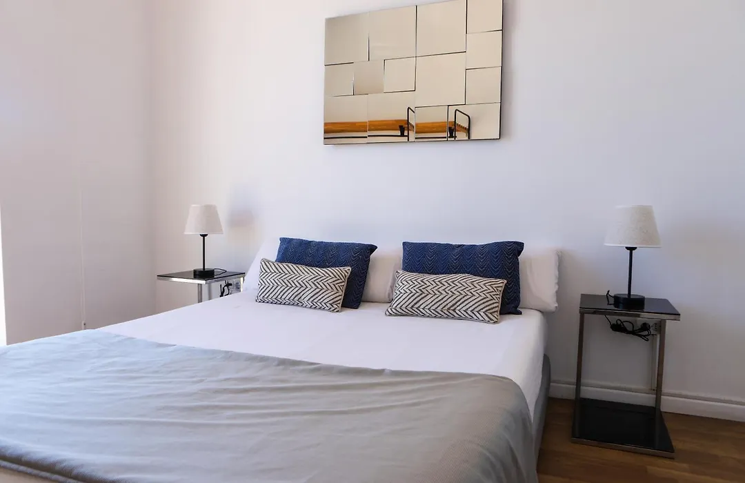Valencia Luxury - Malvarrosa Beach-1