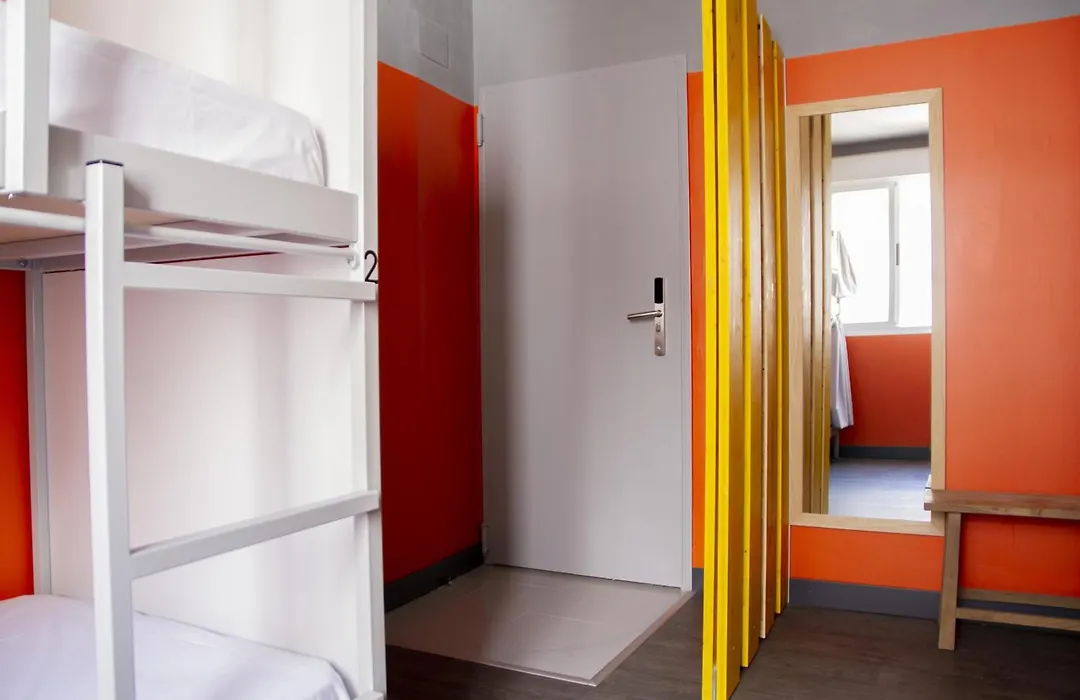 Room Valencia-1