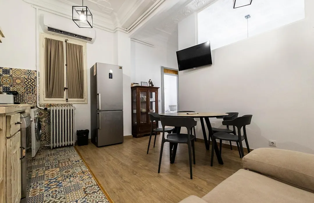 Live In Chianti Apartaments By Concept Flats-1
