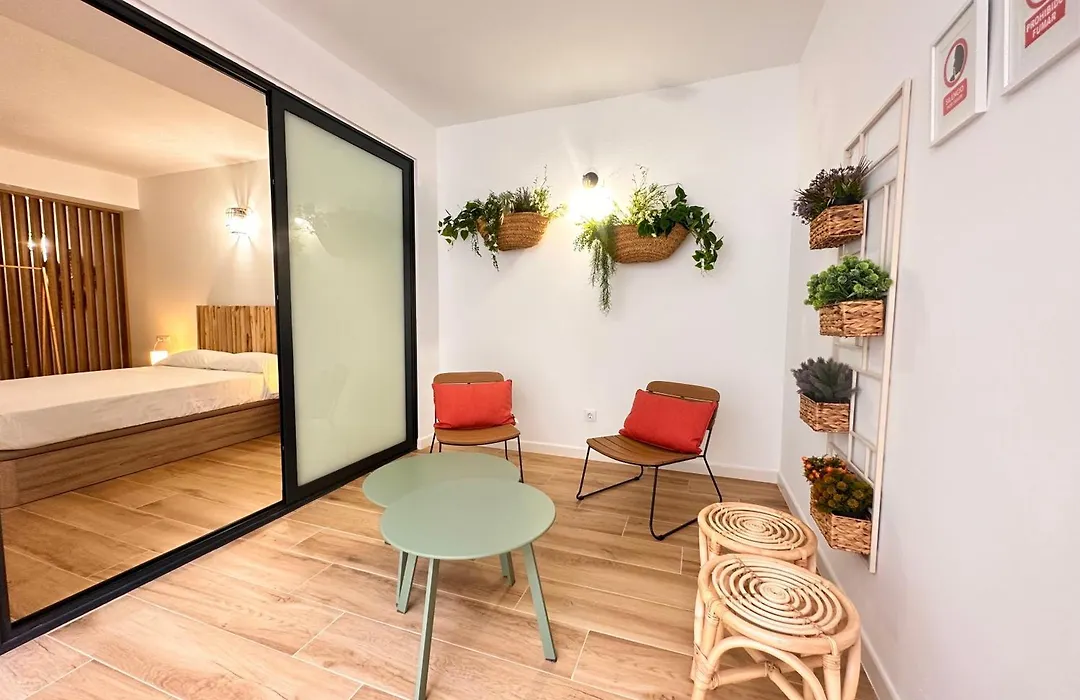 Valencia&Suites Ayora-1